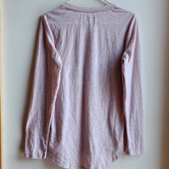 Eddie Bauer Pale Pink Henley Pajama Shirt Size Medium - Picture 16 of 16